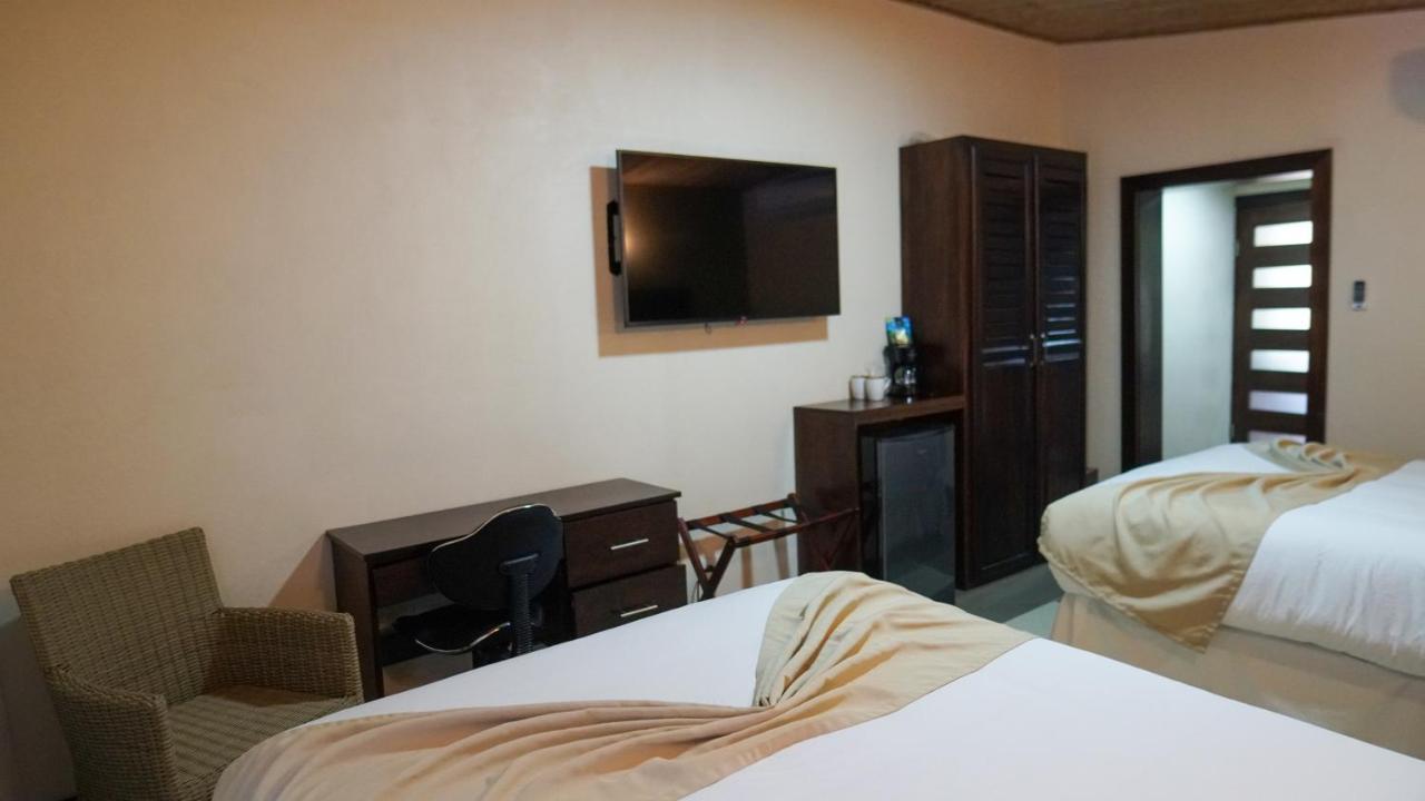 Hotel Poza Blanca Lodge San Mateo Esterno foto